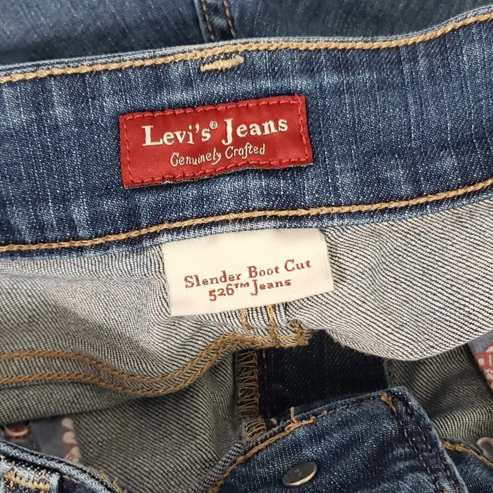 Levis levis 526